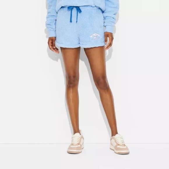 Sanrio Cinnamoroll Fuzzy Blue Pajama Shorts - Picture 1 of 3